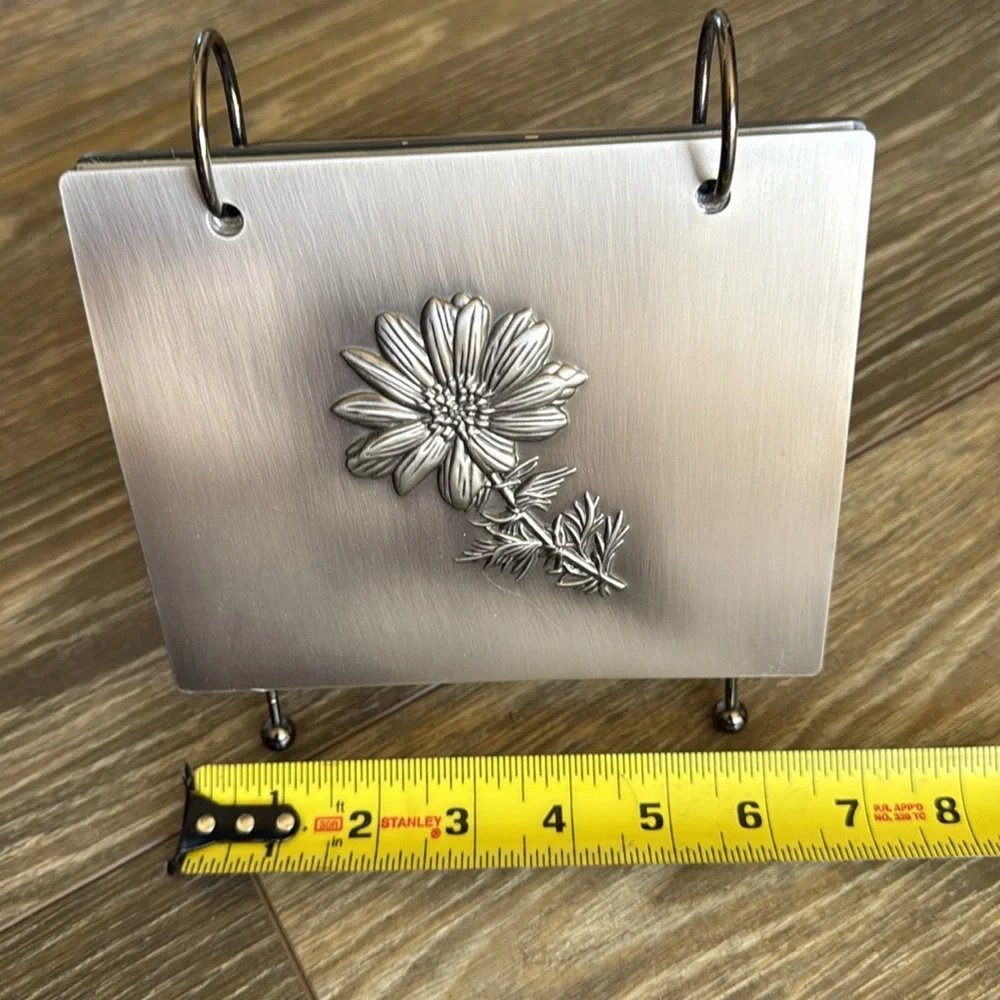 Silver Floral Metal Photo Frame Display